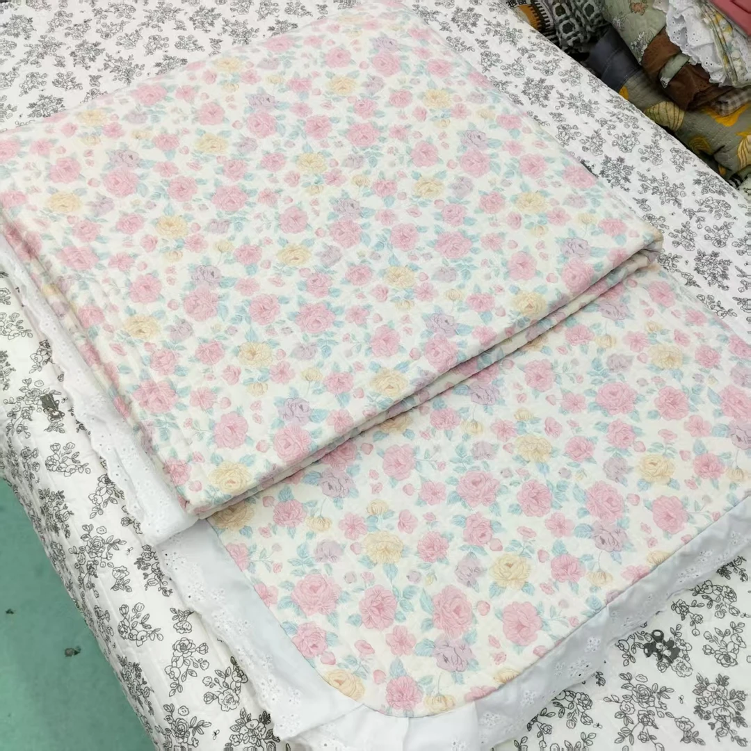 瑕疵【花边床盖】<粉黛蔷薇>2X2.3m<±5cm><含花边>绗缝多功能