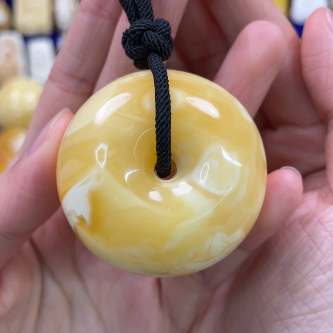 蜜蜡裸石未镶嵌琥珀蜜蜡扣子