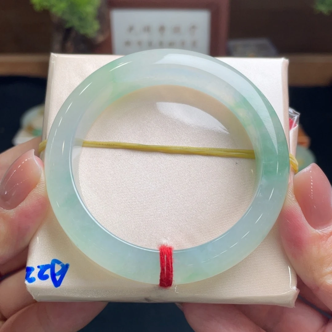 翡翠手镯未镶嵌翡翠54正圈