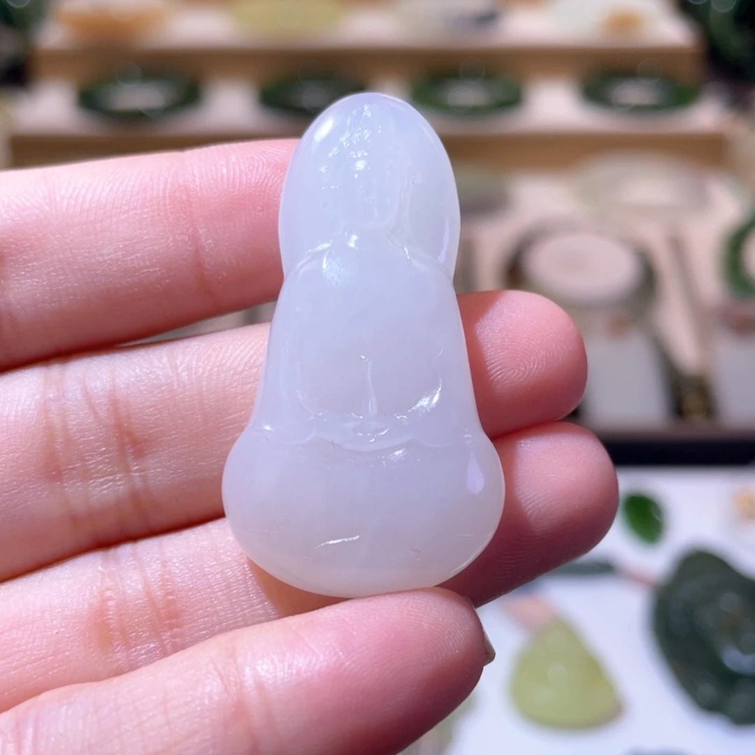 和田玉未镶嵌颈饰高品白玉观音