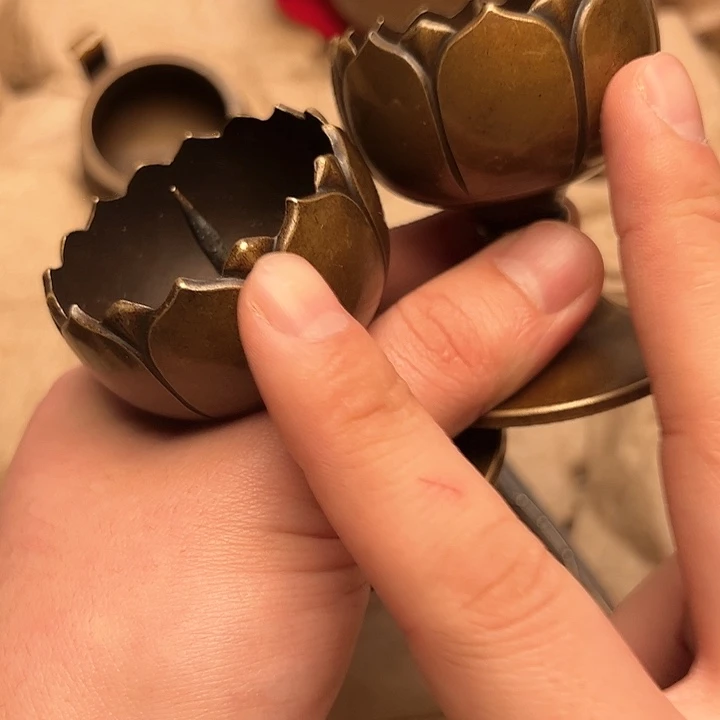 文玩铜器做工精良