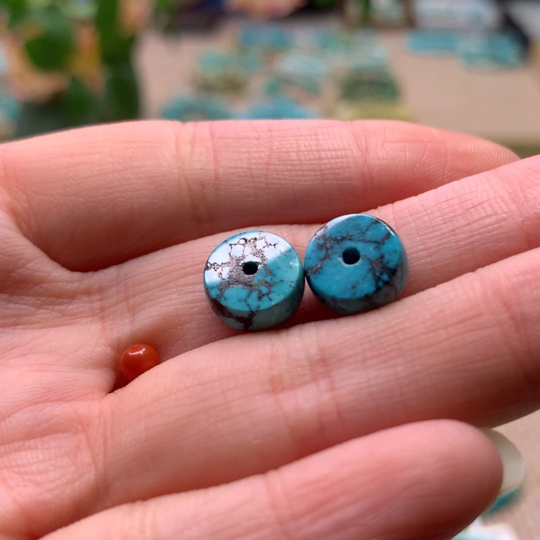 南红玛瑙配饰未镶嵌