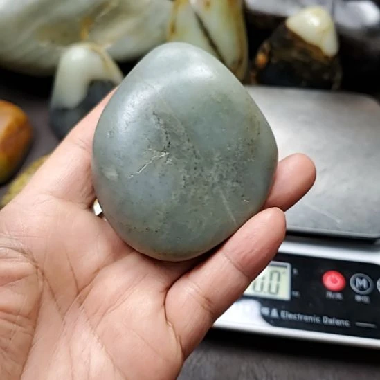 和田玉（糖玉）未镶嵌挂件