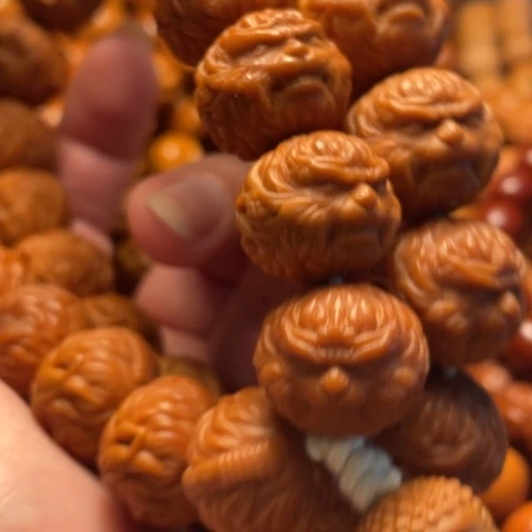 手串猴头核桃树**机舞台