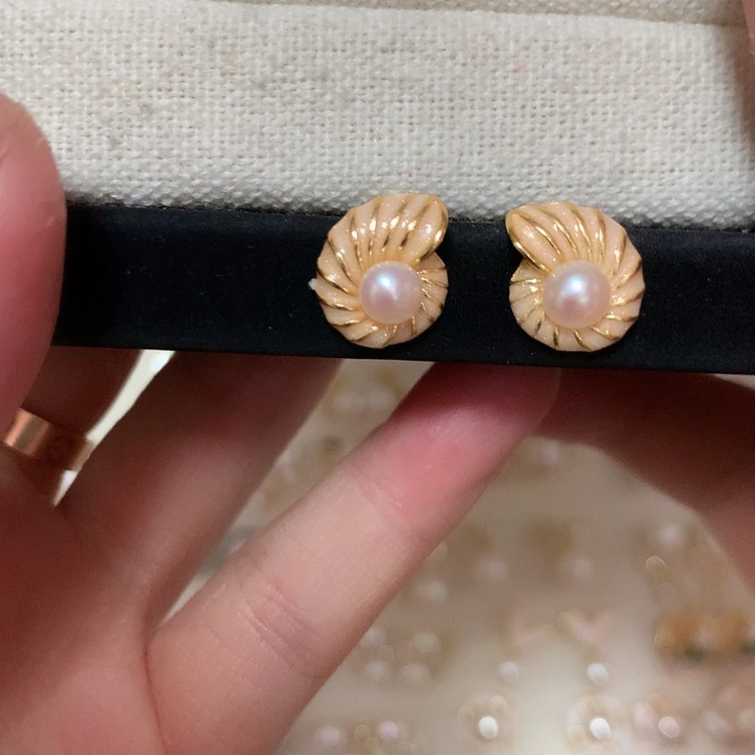 淡水珍珠耳饰合金