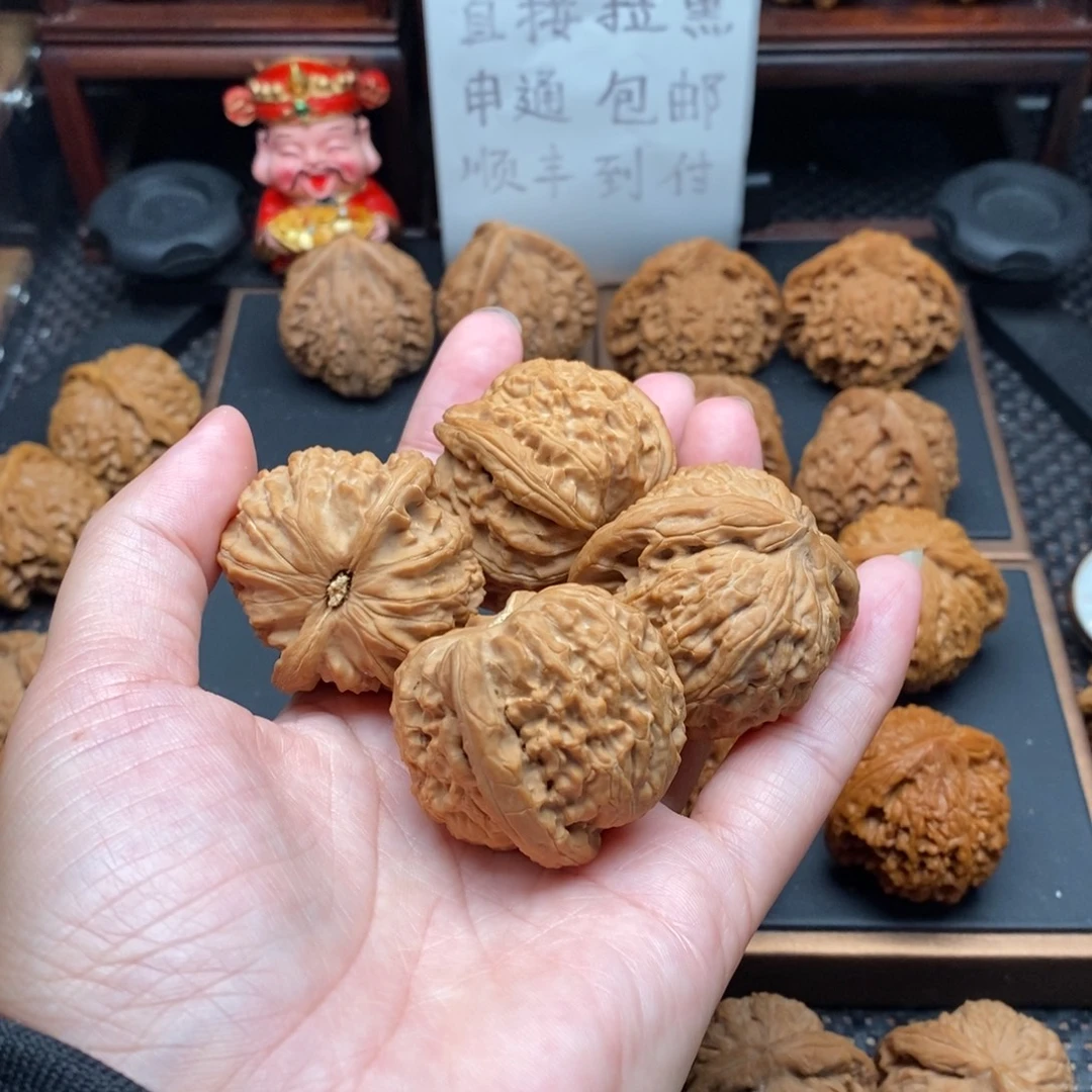 D***楊文玩核桃把件白狮子两对