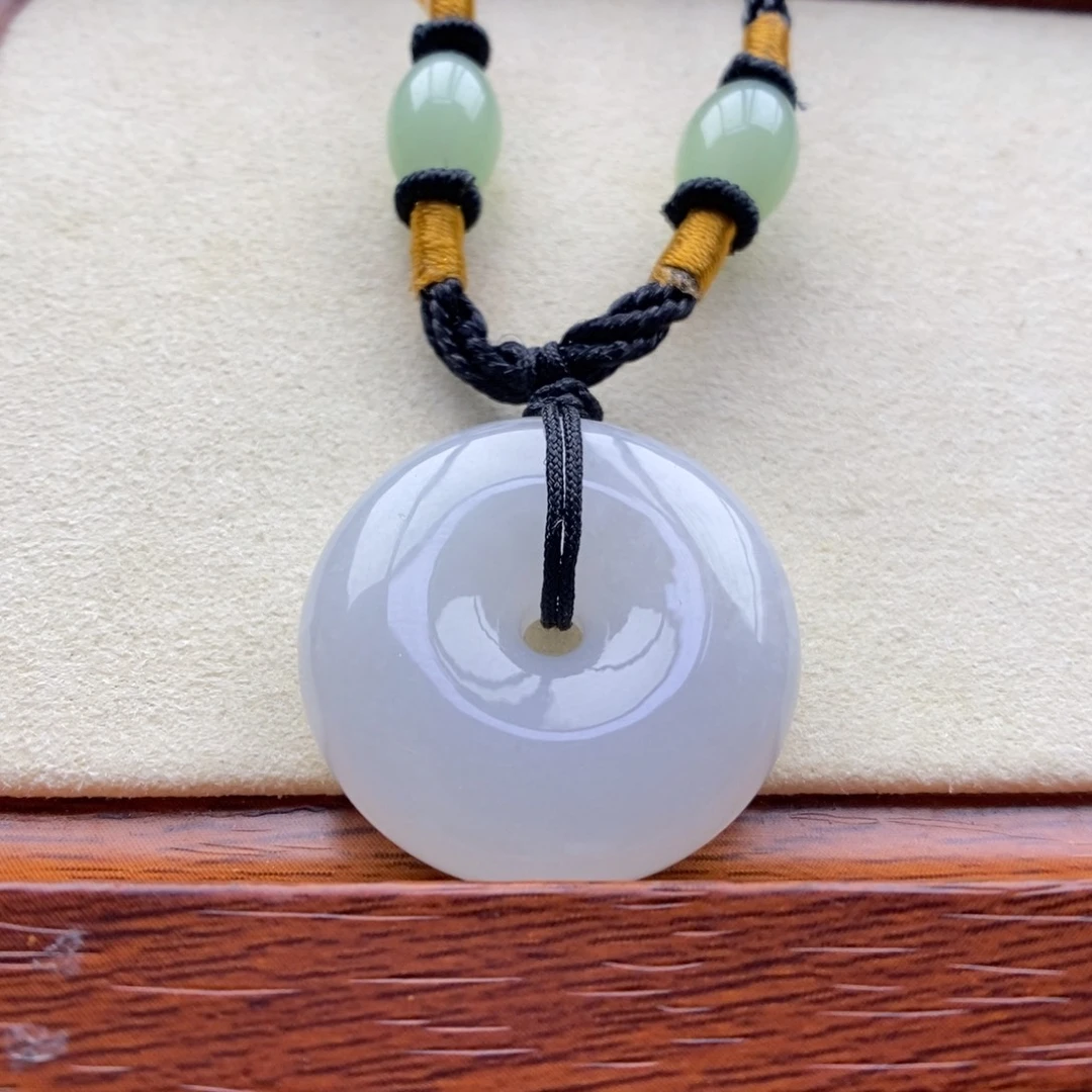 颈饰未镶嵌翡翠吊坠