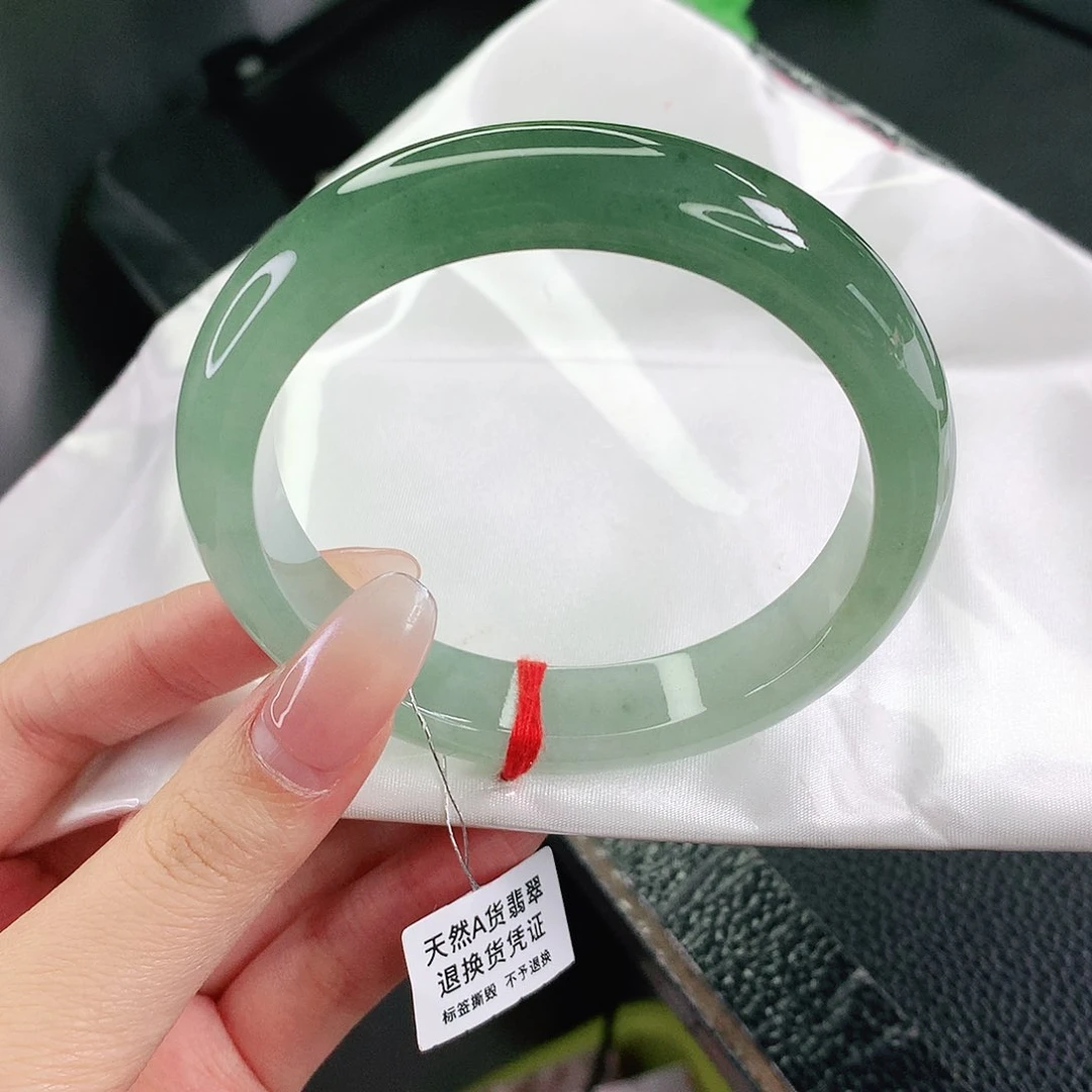 未镶嵌手镯翡翠60圈