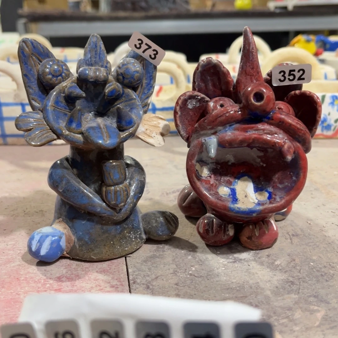 摆件纯手工抽象陶瓷摆件微瑕352