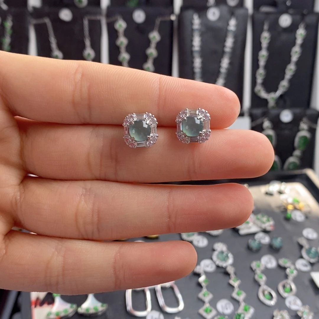 翡翠颈饰银S925镶嵌耳钉翡翠