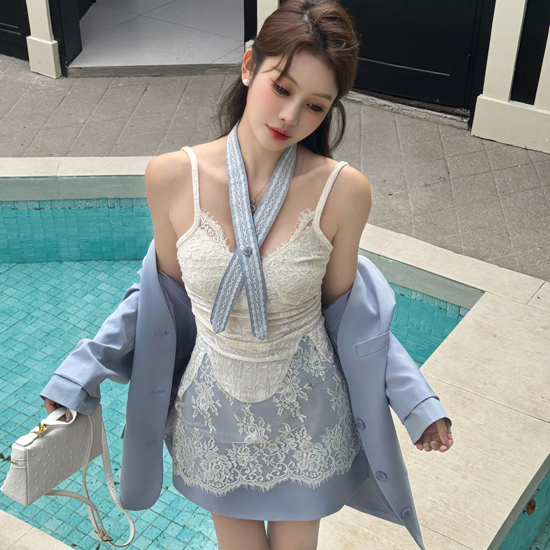 温柔风奶杏色重工蕾丝拼接吊带背心内搭显瘦纯欲E2049