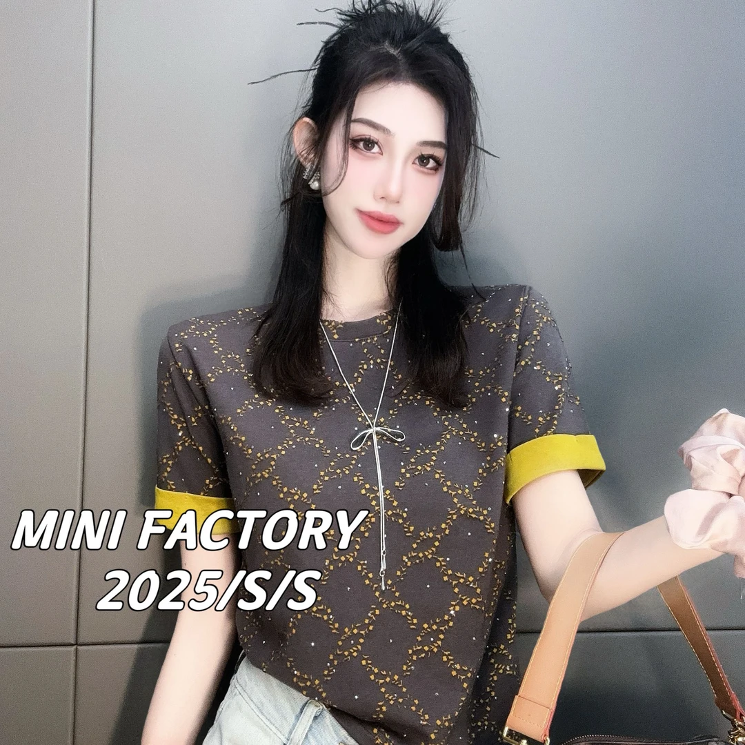 芈芈 2025新款短袖 几何烧花双色面料设计T恤衣服女上衣4029#