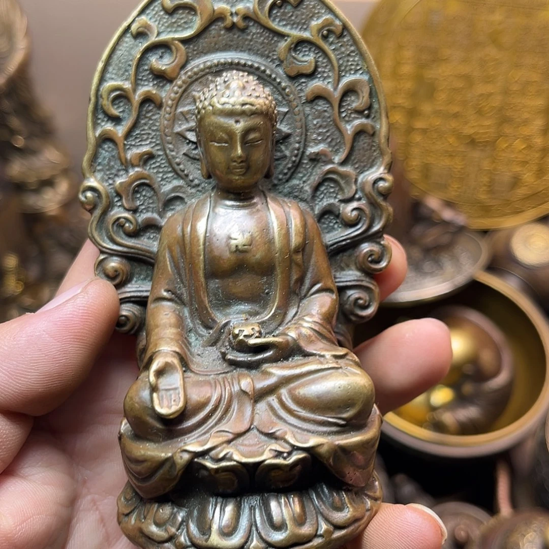 精美铜器工艺品等