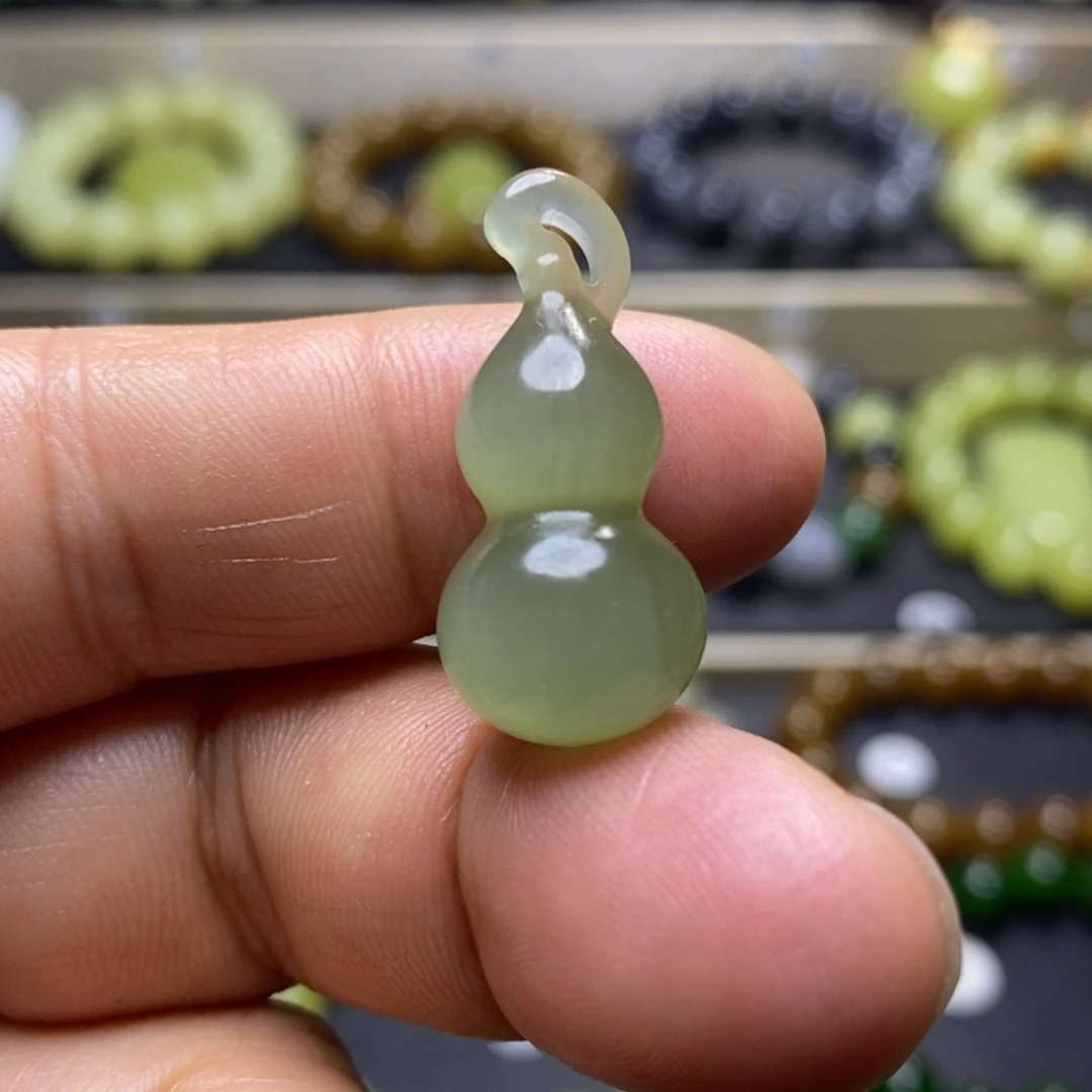 和田玉吊坠(不含链)未镶嵌