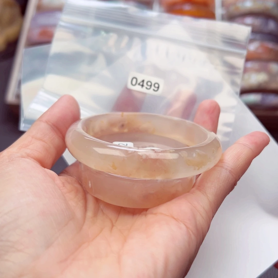 手镯玛瑙/玉髓未镶嵌西****婷