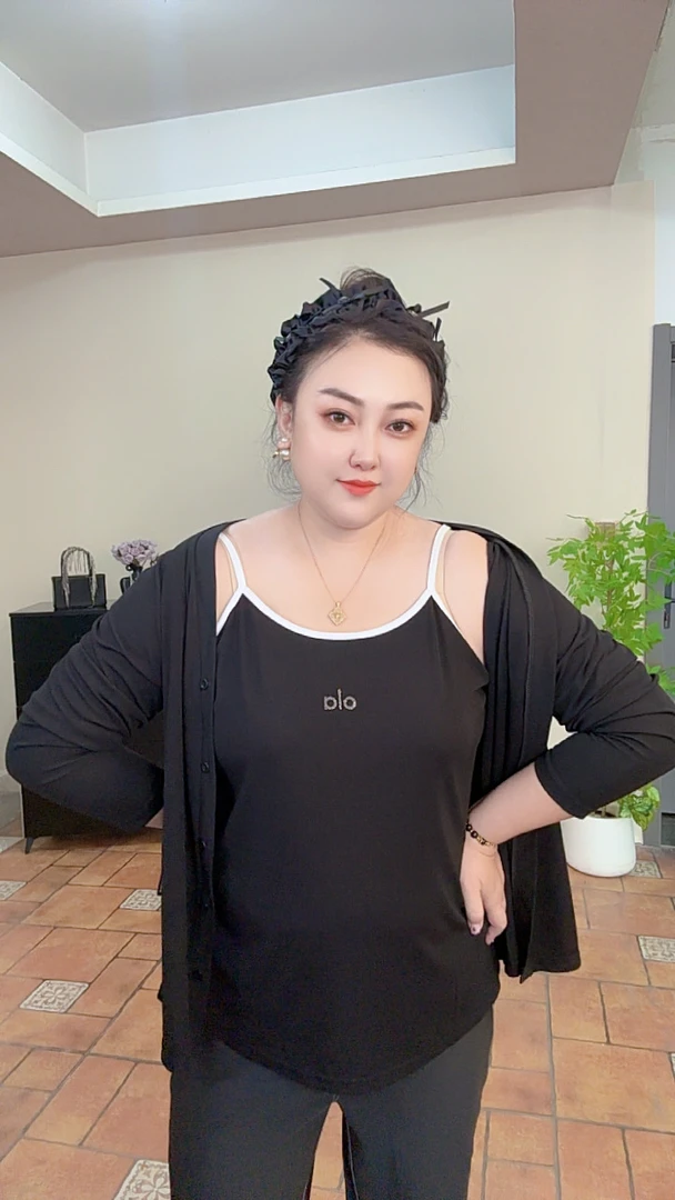 秋季新款真两件宽松舒适百搭显瘦休闲风真两件套装