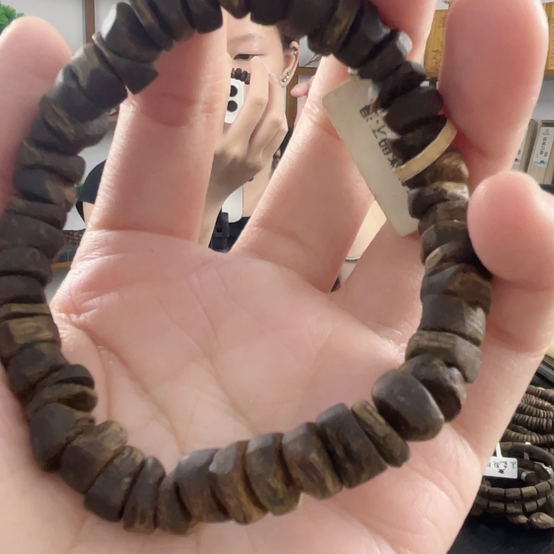 沉香手串沉水碎银子10+