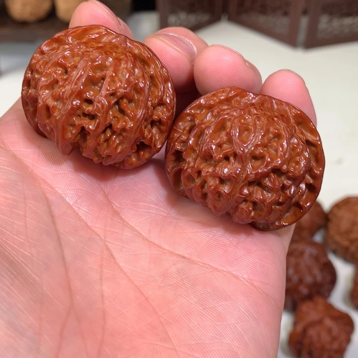 文玩核桃吊坠P****D苹果40.6