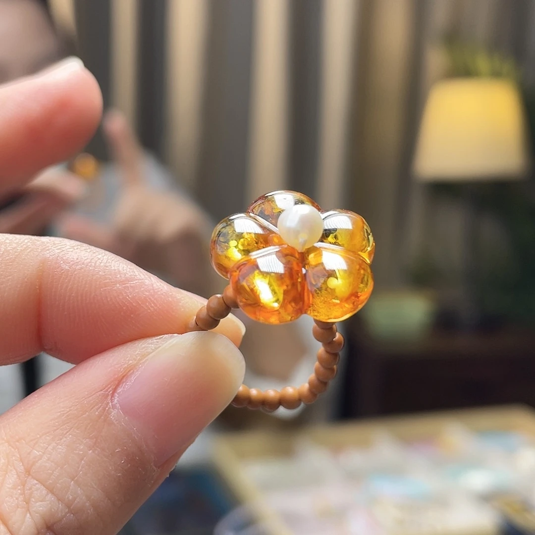 琥珀未镶嵌裸石戒指