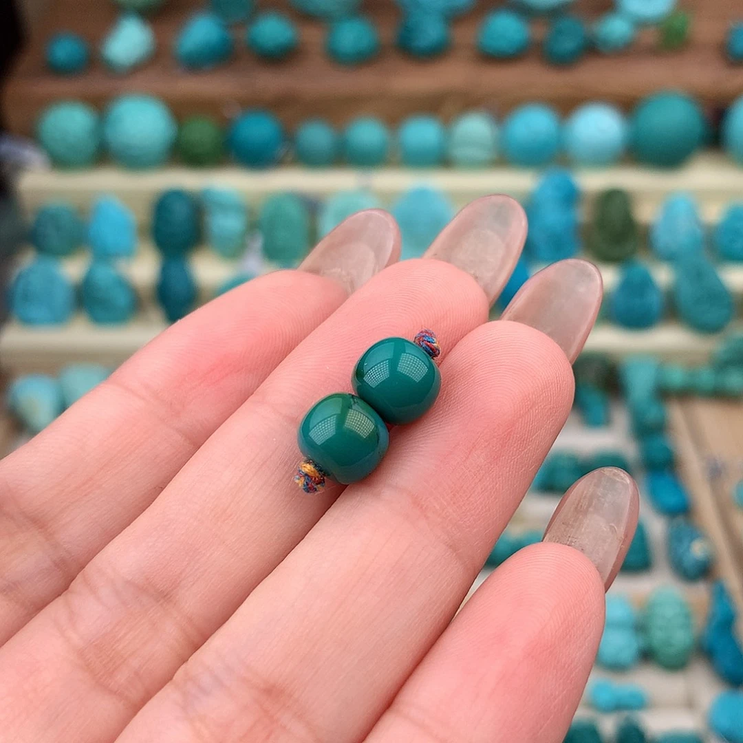 未镶嵌绿松石珠宝奇石