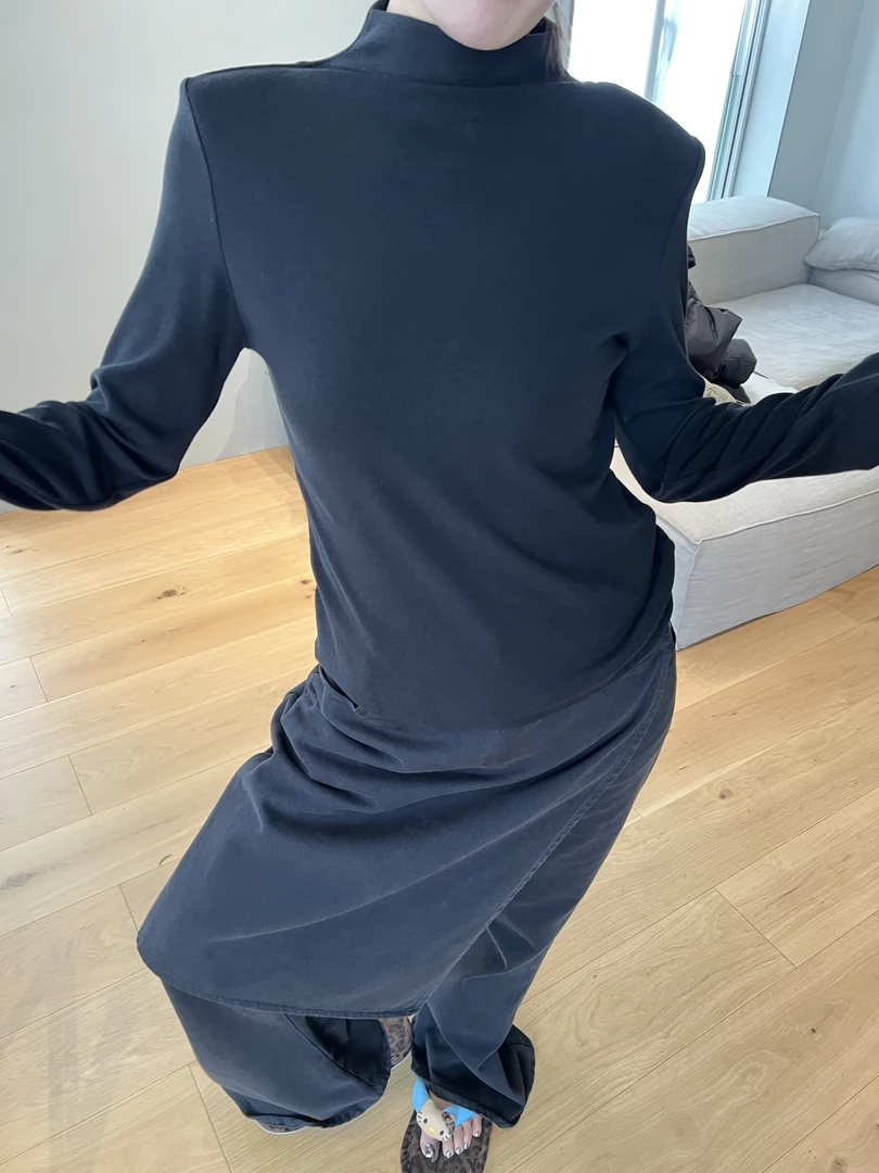 KIOKWANG//百搭经典款常规长袖半高领纯色女T恤保暖黑色秋冬