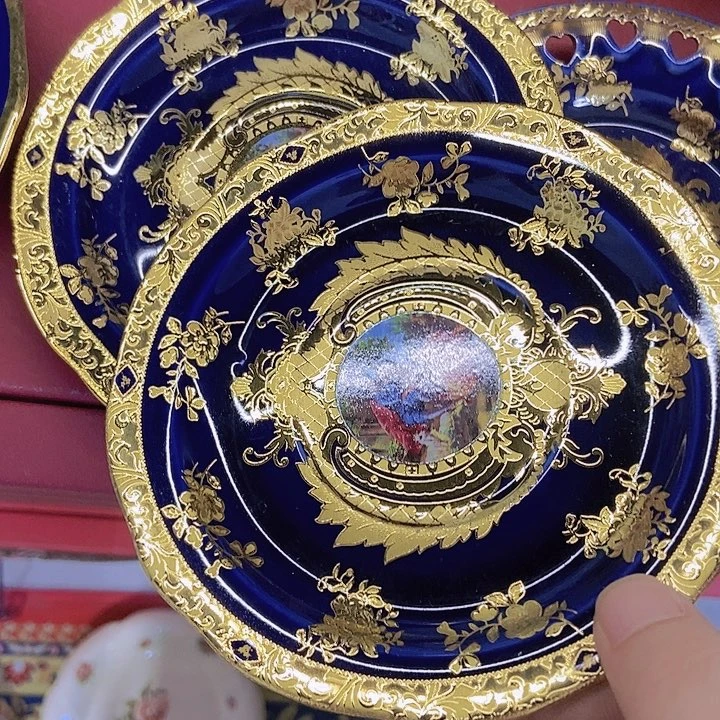 瓷片2只…………………………………………