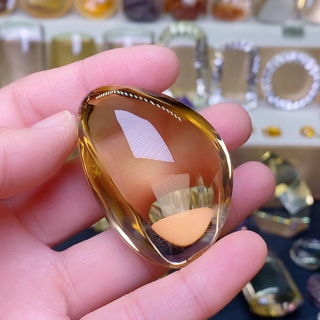 吊坠(赠链)未镶嵌水晶