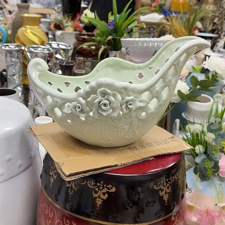 陶瓷陶醉工艺摆件花瓶