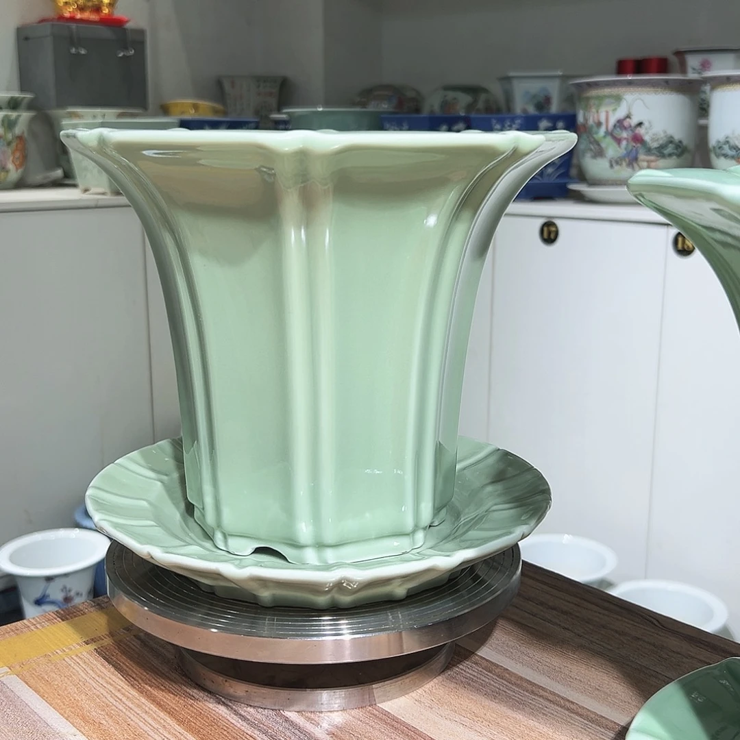 .***Z花器色釉陶瓷花器套