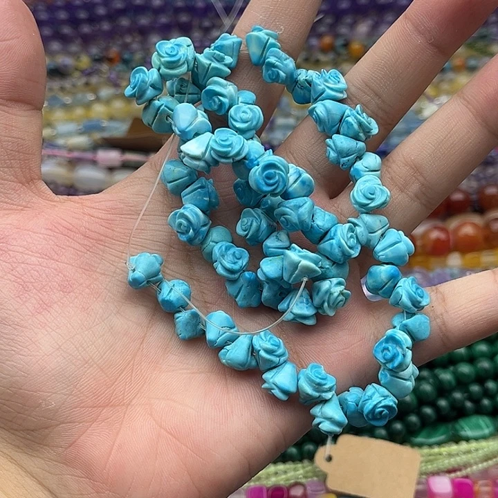 玛瑙/玉髓未镶嵌珠宝半成品一条蓝松玫瑰花