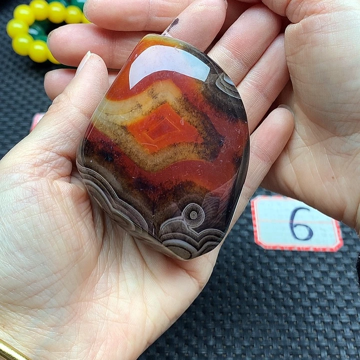 玛瑙/玉髓玛瑙未镶嵌对**月