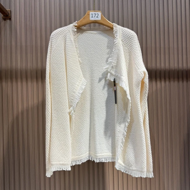 2262 流苏边简约外套