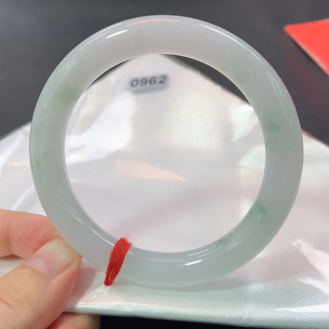 翡翠手镯未镶嵌0962号