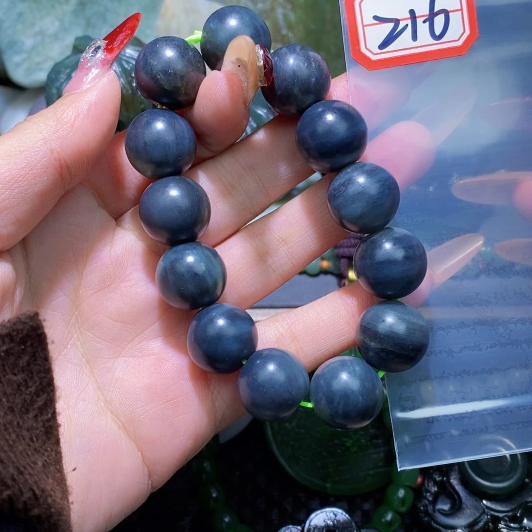 和田玉和田玉边角料随机发未镶嵌