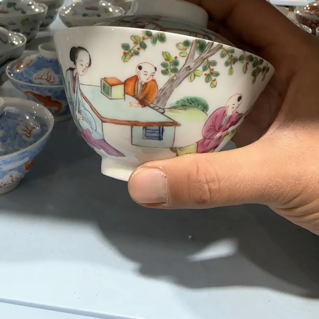 瓷片瓷器的造型和制作技术均