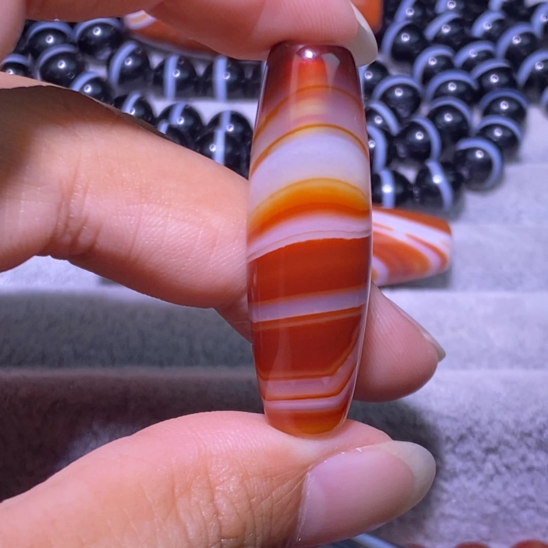 未镶嵌颈饰玛瑙/玉髓