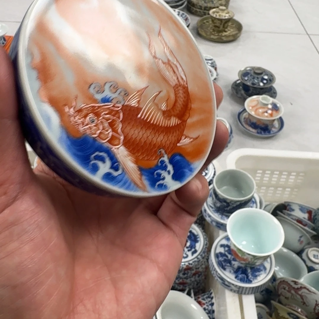 摆件梵红鱼化龙盖置