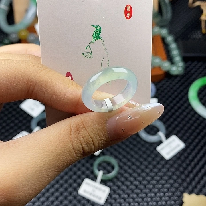 翡翠未镶嵌戒指天然