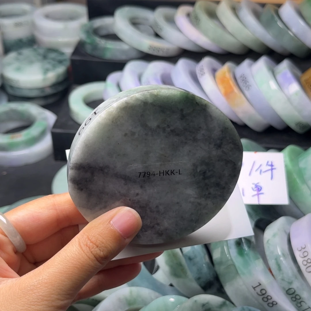 定制翡翠翡翠手镯未镶嵌