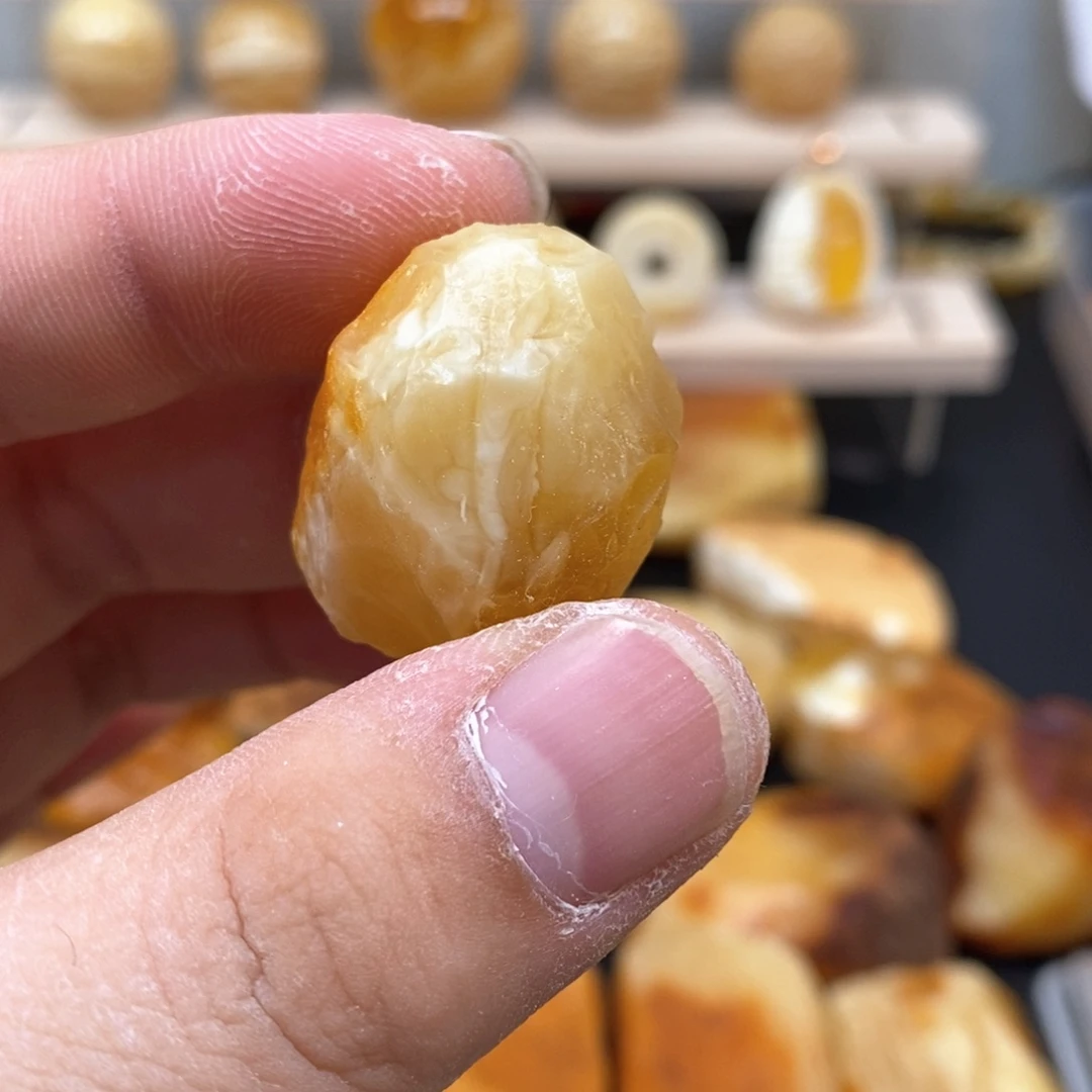 定制琥珀未镶嵌薯**爷天然蜜蜡原石加工不退不换