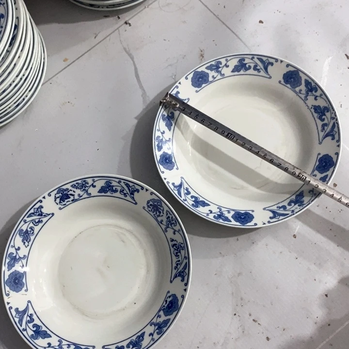 瓷片四厂翡翠瓷深盘一对微瑕疵