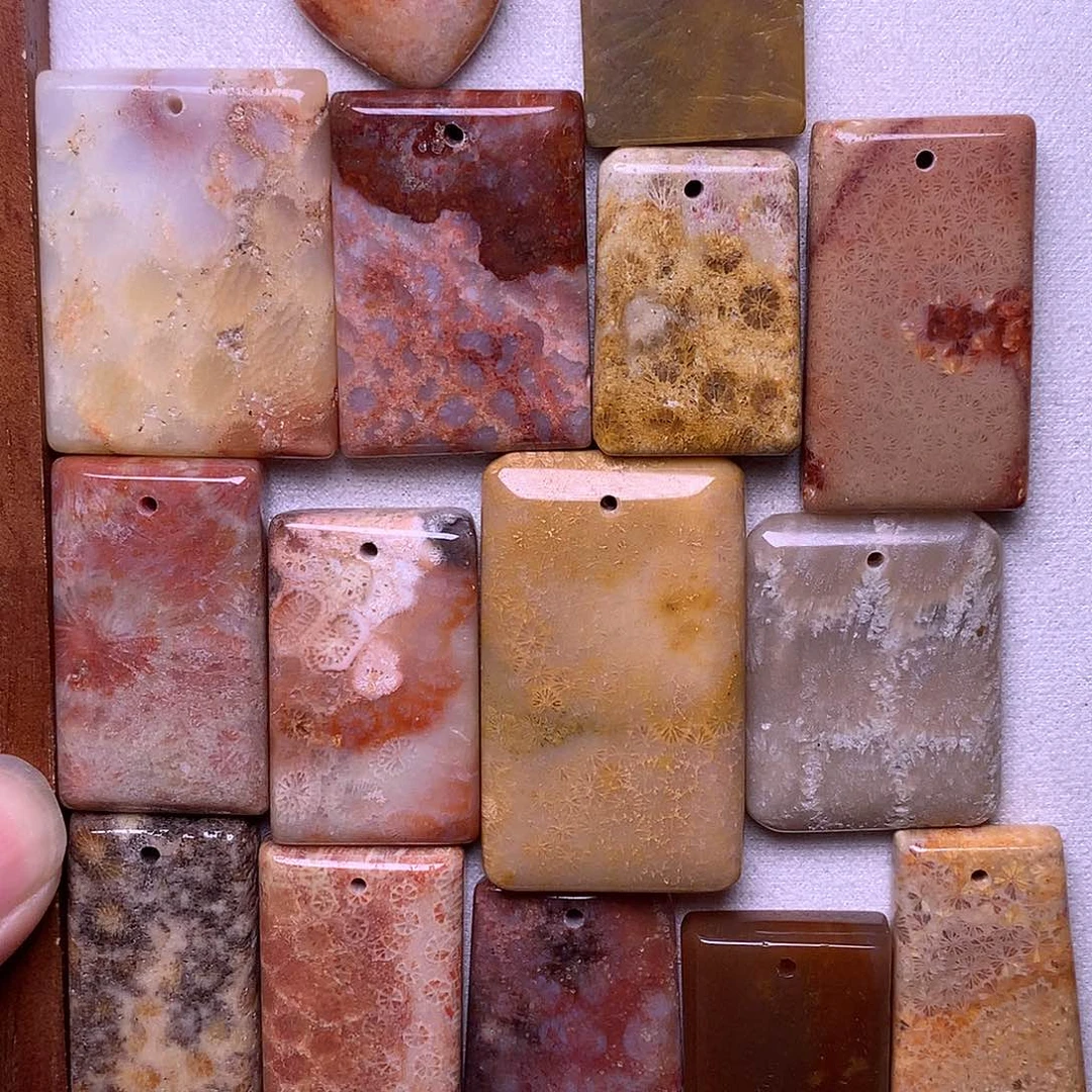 珍***康硅化玉珠宝奇石合金