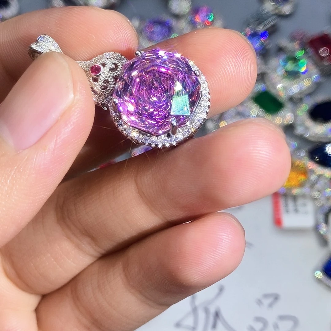合金石英质玉戒指
