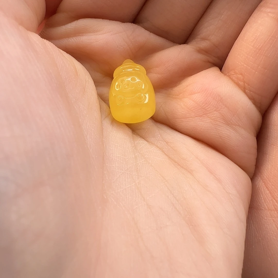 琥珀珠宝奇石未镶嵌是***呀