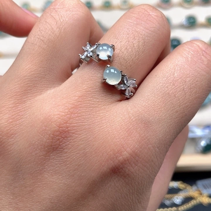 翡翠未镶嵌戒指戒指