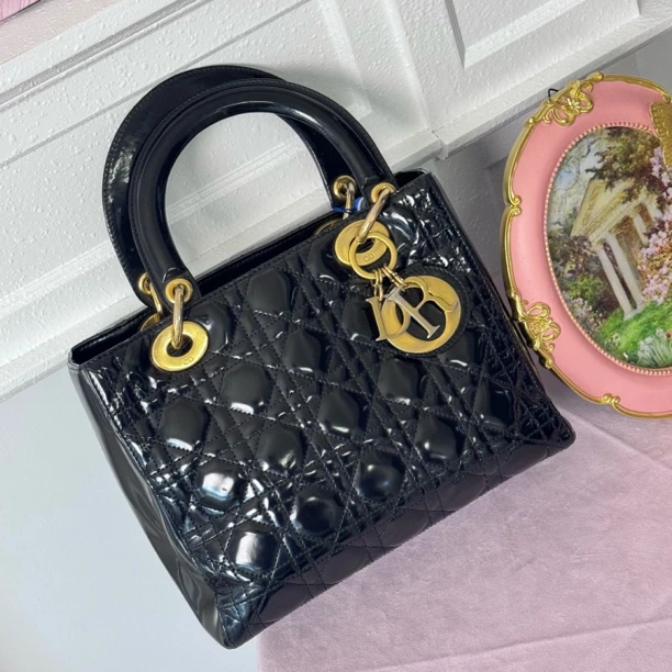 95新 DIOR/迪奥 dior黑金漆皮戴妃斜挎包手提包