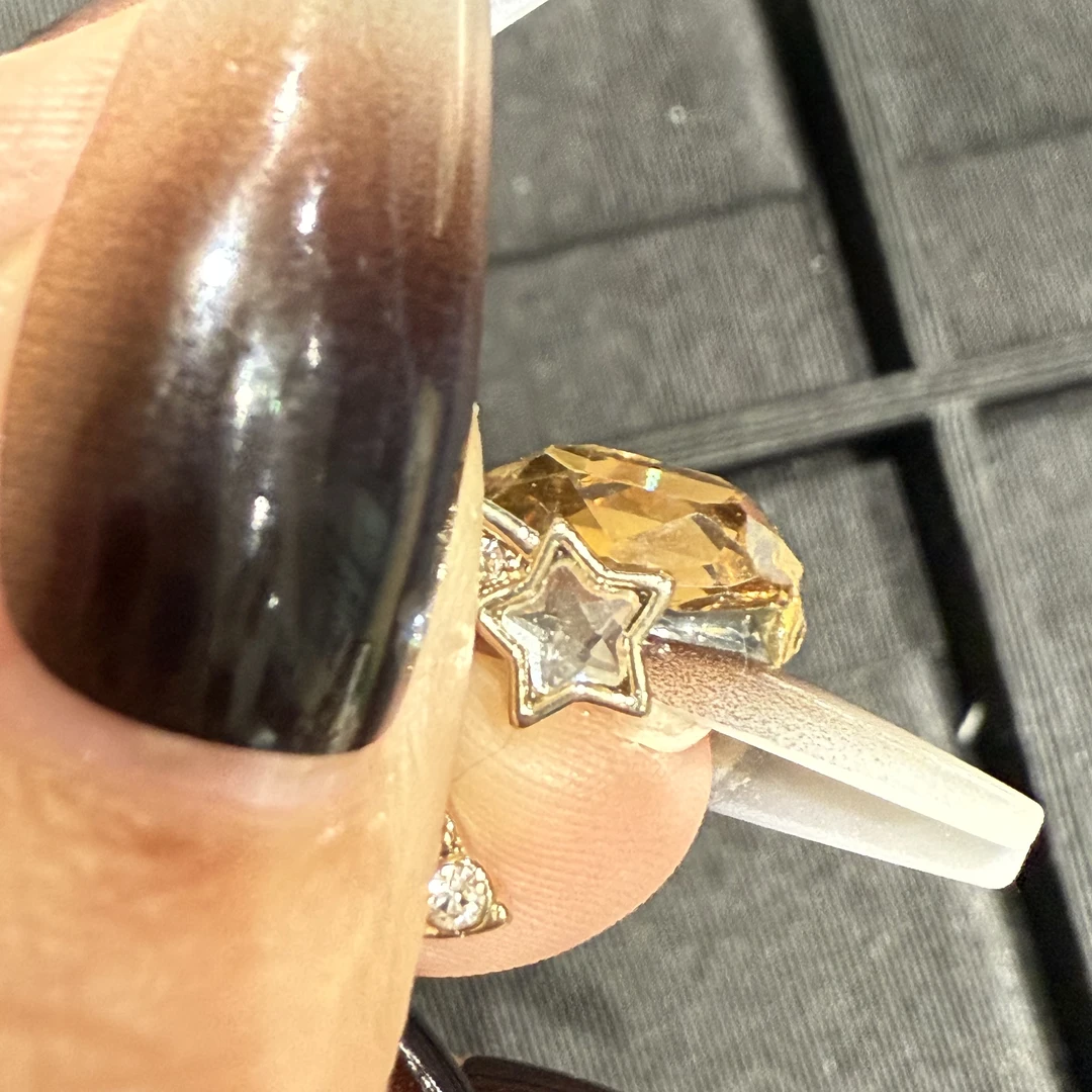 铜合金耳饰 金色带锆星星耳环首饰女时尚气质名媛风轻奢 JX321