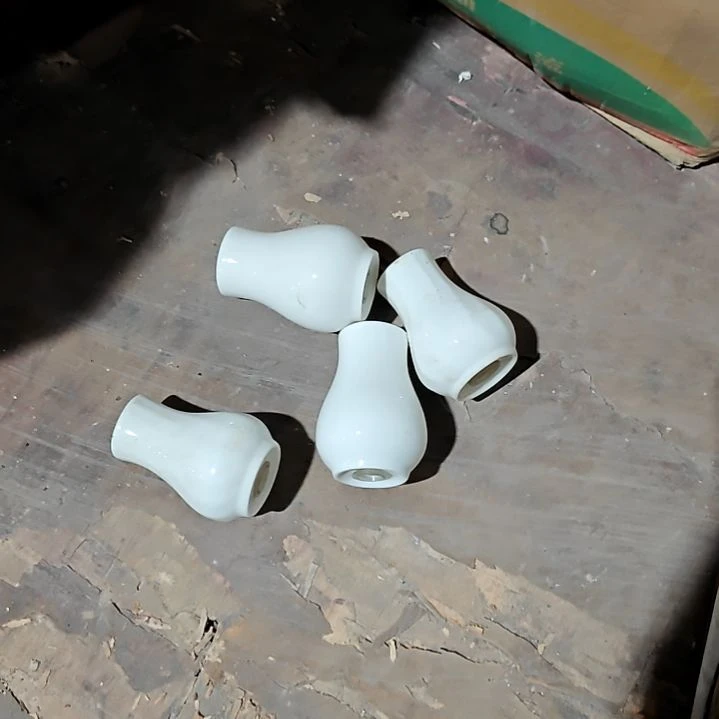 瓷片陶瓷盘子碗啥都有