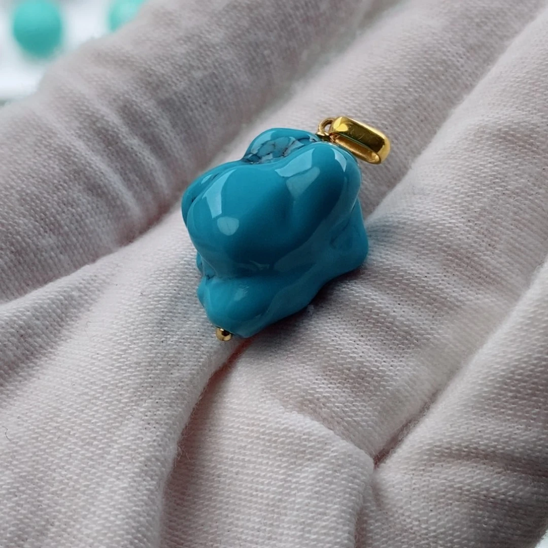 绿松石配饰18K金镶嵌