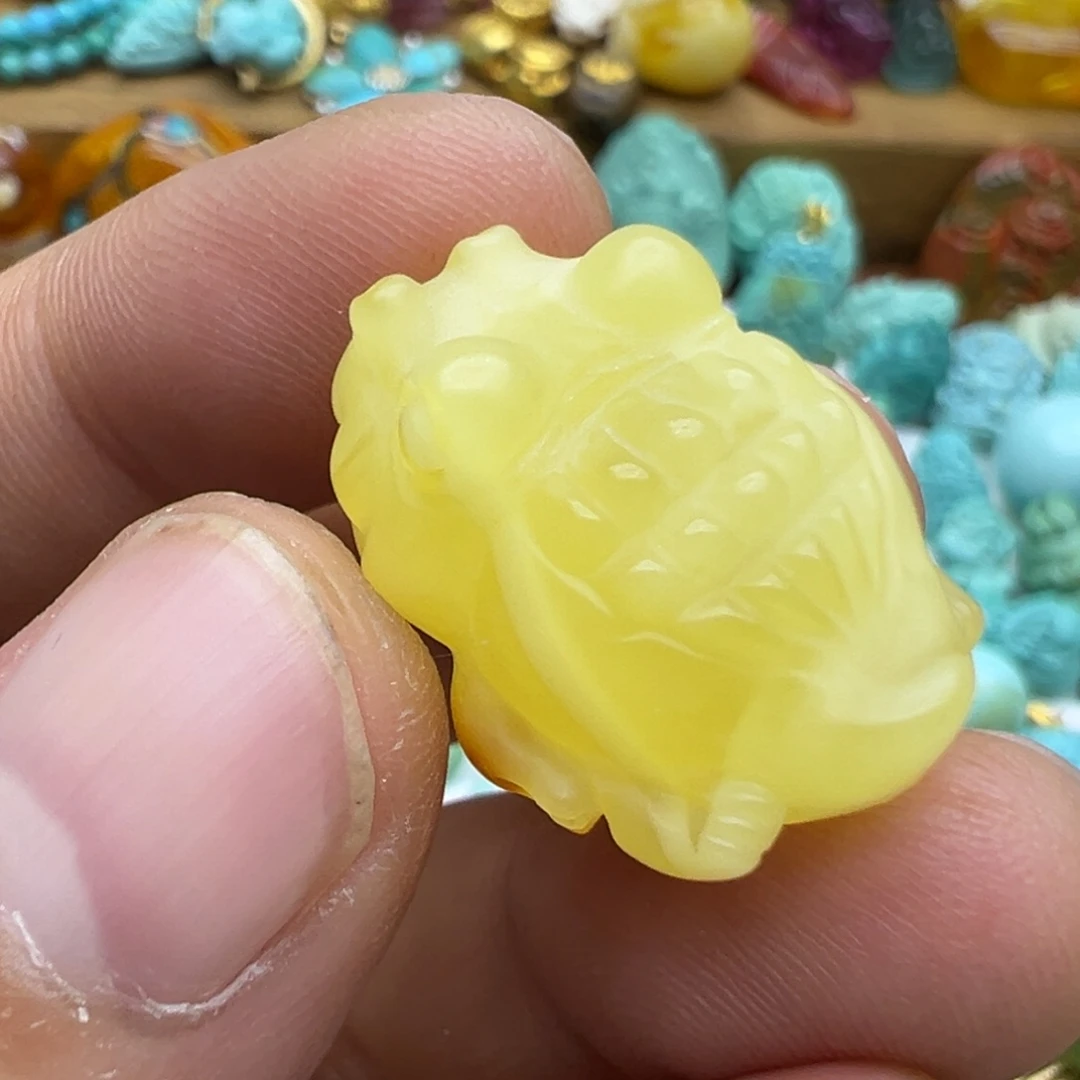 琥珀颈饰未镶嵌小***饱1690746998689